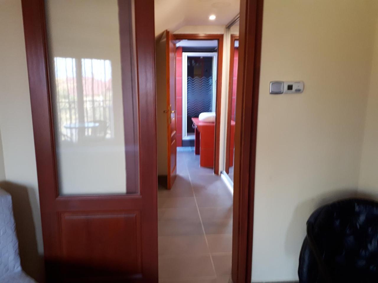 Kertvarosi Apartman Tiszaújváros エクステリア 写真