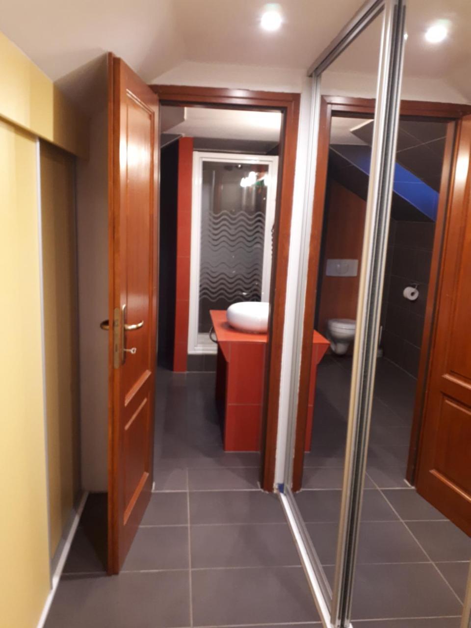 Kertvarosi Apartman Tiszaújváros エクステリア 写真